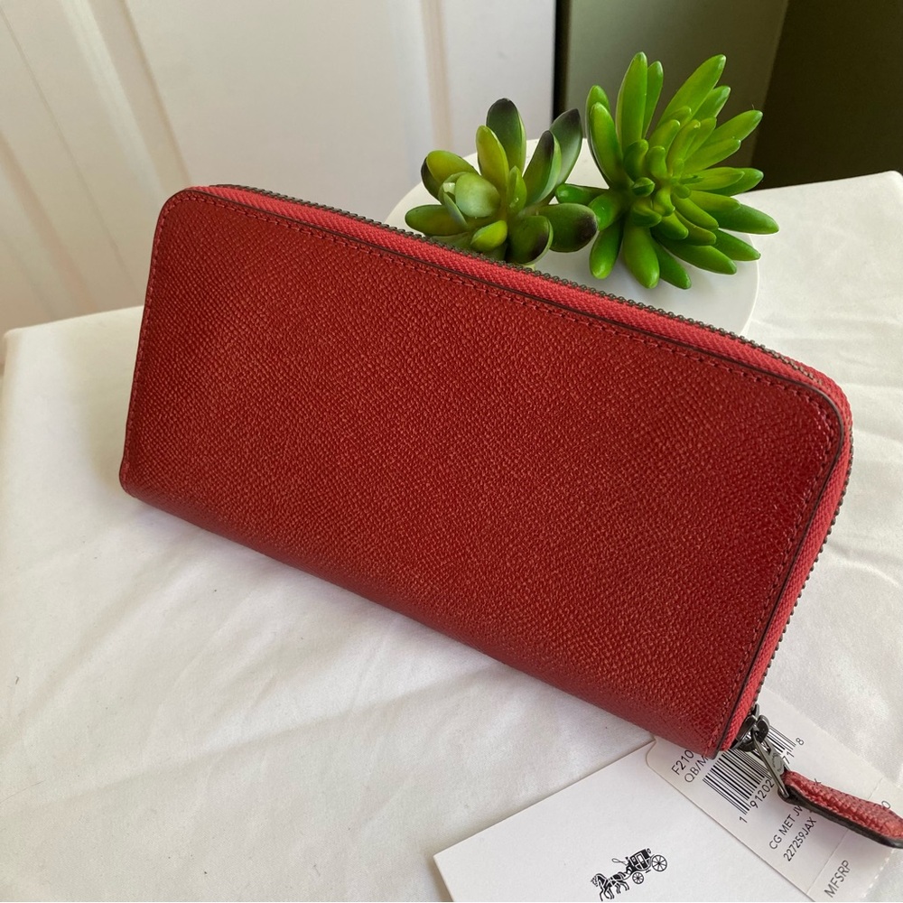 Coach Metallic Red Pink Accordian Zip Leather Wallet - Picture 4 of 8